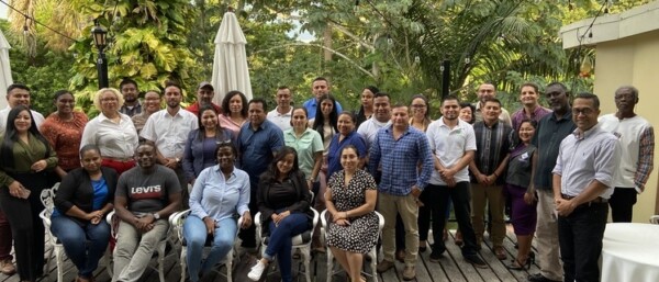 Advisor programme group in Belize